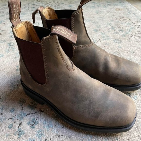 Blundstone Shoes - Women’s blundstone dress boot